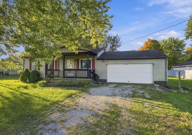 Photo 1 of Sale Pending at 2013 Harris Dr, Marion, OH 43302 | MLS# 226036746 | Listing updated on 2026-10-15