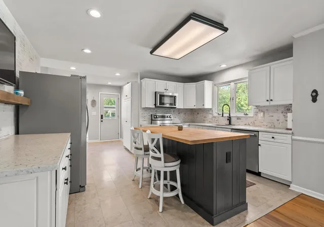 Photo 2 of Single family home for sale at 5454 Indian Hl Rd, Dublin, OH 43017 | MLS# 226036784 | Listing updated on 2026-10-27