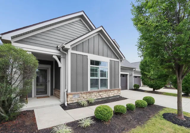 Listing Photo 2 - Condo for sale in building located at 10320 Spicebrush Dr, Plain City, OH 43064