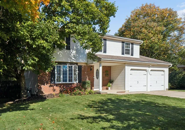 Photo 2 of Single family home for sale at 3224 Cranston Dr, Dublin, OH 43017 | MLS# 226040296 | Listing updated on 2026-10-29