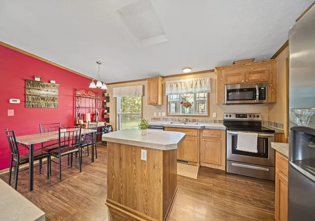 Photo 4 of Sale Pending at 3393 Vigo Rd, Chillicothe, OH 45601 | MLS# 226037156 | Listing updated on 2026-10-05