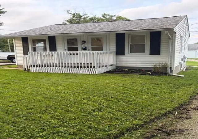 Photo 3 of Single family home for sale at 310 Maud Ave, Lancaster, OH 43130 | MLS# 226037463 | Listing updated on 2026-10-15