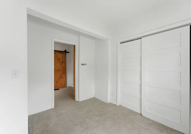 Photo 4 of Sale Pending at 546 E Jenkins Ave, Columbus, OH 43207 | MLS# 226037307 | Listing updated on 2026-10-01