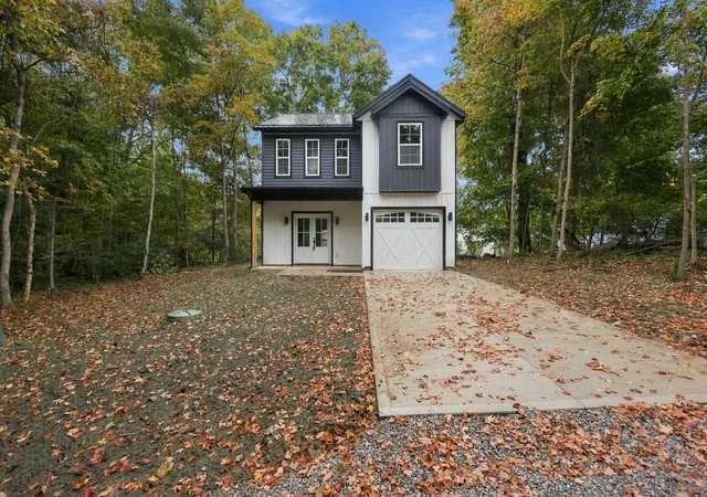 Photo 2 of Single family home for sale at 5286 Dahlia Dr NE, Thornville, OH 43076 | MLS# 226038899 | Listing updated on 2026-10-16