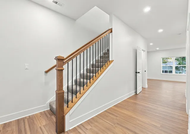 Photo 4 of Single family home for sale at 5286 Dahlia Dr NE, Thornville, OH 43076 | MLS# 226038899 | Listing updated on 2026-10-16