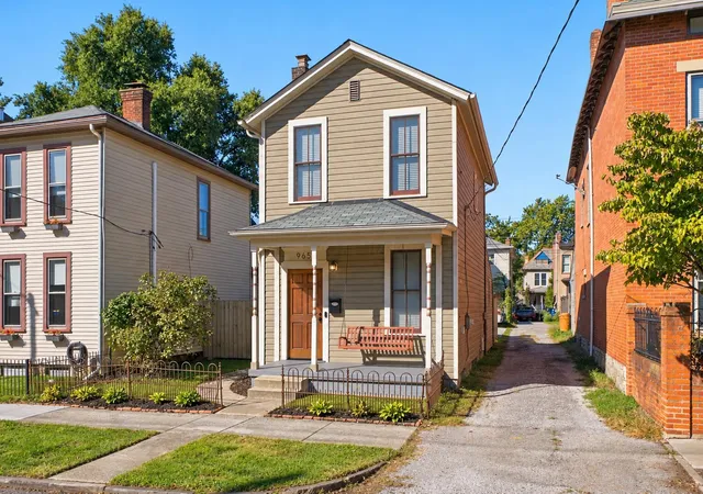 Photo 1 of Single family home for sale at 965 Hunter Ave, Columbus, OH 43201 | MLS# 226038377 | Listing updated on 2026-10-29