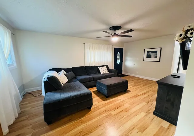 Photo 3 of Single family home for sale at 5596 Revere Dr, Hilliard, OH 43026 | MLS# 226037658 | Listing updated on 2026-10-28