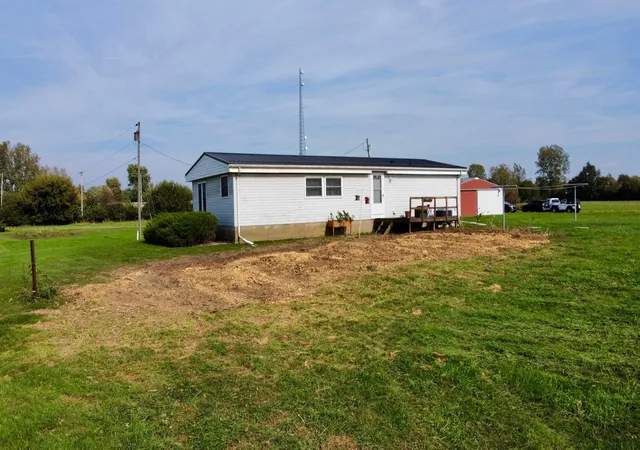 Photo 3 of Single family home for sale at 8903 Columbus Cincinnati Rd, South Charleston, OH 45368 | MLS# 226037571 | Listing updated on 2026-10-28
