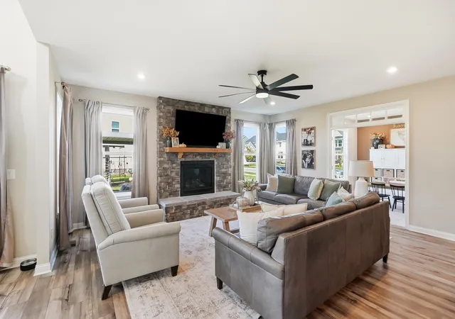 Photo 4 of Single family home for sale at 1100 Manorwood, Grove City, OH 43123 | MLS# 226038800 | Listing updated on 2026-10-15