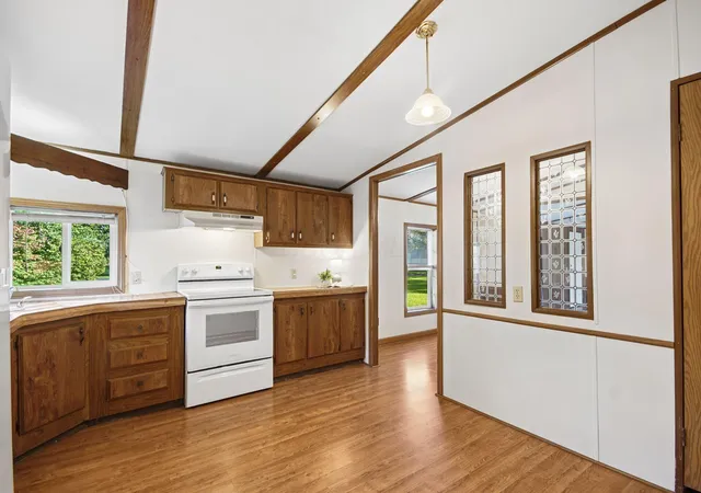 Photo 3 of Single family home for sale at 2565 Old US Hwy 40 NW, London, OH 43140 | MLS# 226040283 | Listing updated on 2026-10-26