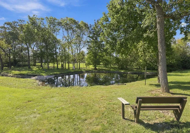 Listing Photo 1 - Condo for sale in building located at 443 Pamlico St, Columbus, OH 43228 - Unit #JL2