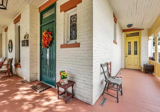 Listing Photo 1 - Condo for sale in building located at 417 E Chestnut St, Lancaster, OH 43130 - Unit #415 and 417