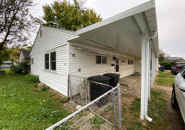 Photo 2 of House for sale at 798 - 800 Derrer Rd, Columbus, OH 43204 | MLS# 226038988 | Listing updated on 2026-10-26