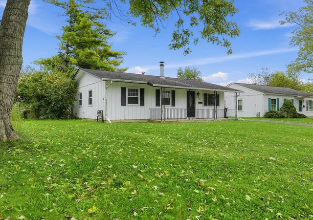 Photo 1 of Single family home for sale at 500 Celina Rd, Columbus, OH 43228 | MLS# 226039033 | Listing updated on 2026-10-21