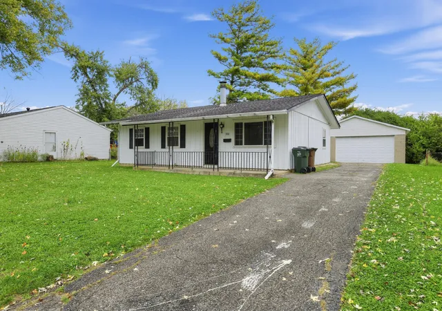 Photo 2 of Single family home for sale at 500 Celina Rd, Columbus, OH 43228 | MLS# 226039033 | Listing updated on 2026-10-21