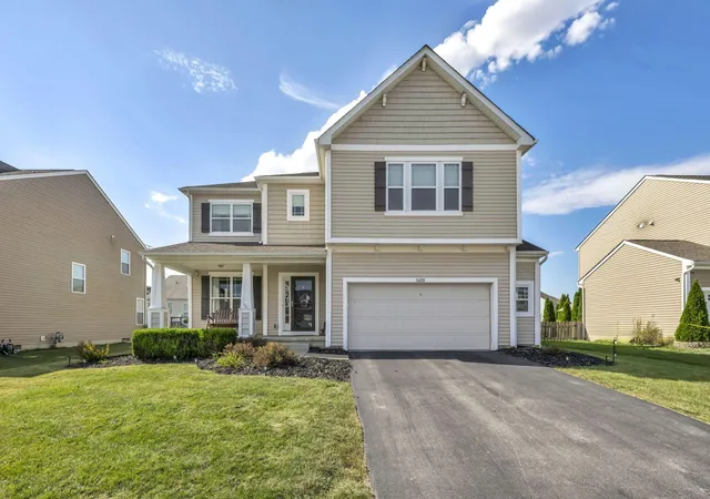 Photo 3 of Single family home for sale at 1459 Horizon Dr, Marysville, OH 43040 | MLS# 226037991 | Listing updated on 2026-10-29