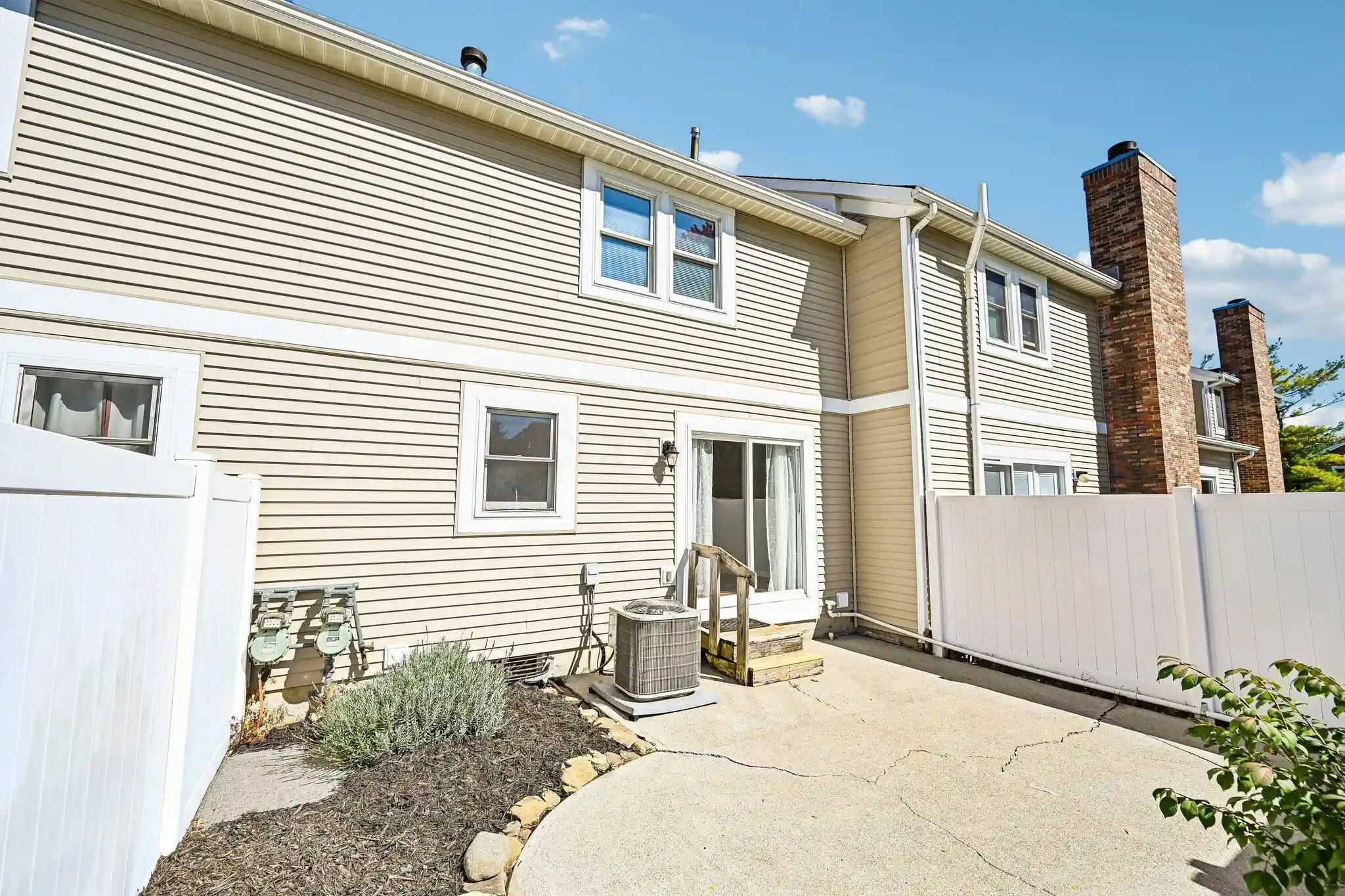 Listing Photo 29 - Condo for sale in 5873 Parkbridge Ln located at 5873 Parkbridge Ln, Dublin, OH 43016 - Unit #21-4