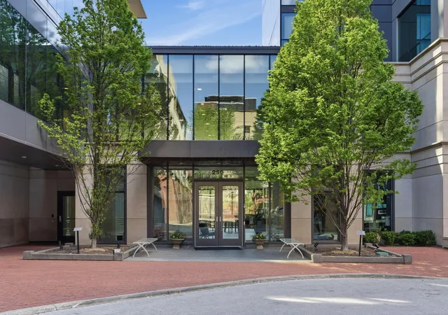 Photo 3 of Condo for sale at 250 W Spring St #1113, Columbus, OH 43215 | MLS# 226039835 | Listing updated on 2026-10-20