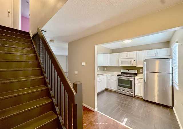 Photo 2 of Sale Pending at 1768 Ridgebury Dr #135A, Hilliard, OH 43026 | MLS# 226038031 | Listing updated on 2026-10-14