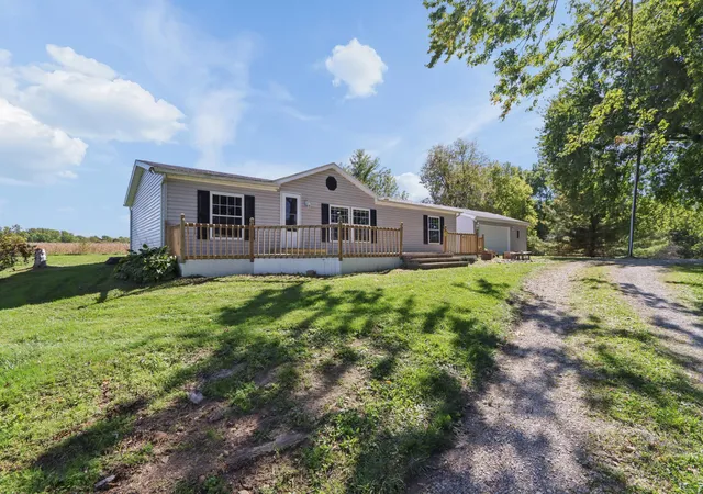 Photo 2 of Single family home for sale at 4843 County Rd 20, Mount Gilead, OH 43338 | MLS# 226038049 | Listing updated on 2026-10-26