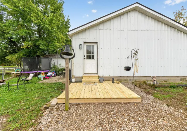 Photo 4 of Single family home for sale at 4425 Rosedale Milford Ctr Rd, London, OH 43140 | MLS# 226039448 | Listing updated on 2026-10-26