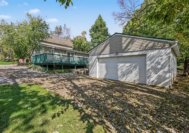 Photo 4 of Single family home for sale at 30 Belmont Ave, Mount Vernon, OH 43050 | MLS# 226039203 | Listing updated on 2026-10-28