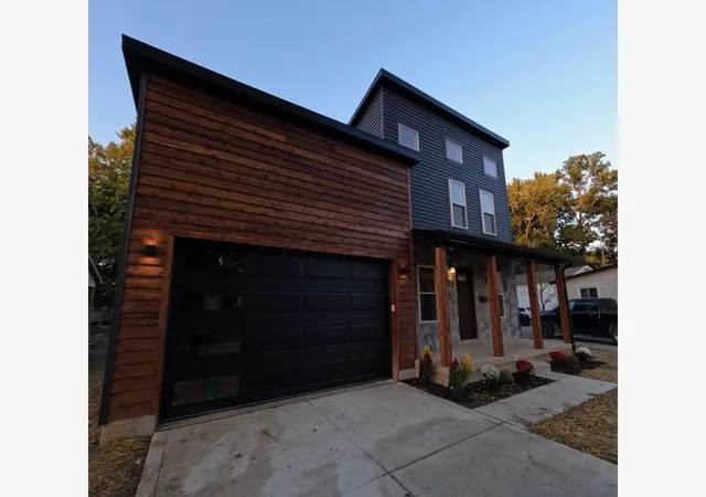Photo 4 of Single family home for sale at 77 Fair Ave, Delaware, OH 43015 | MLS# 226038810 | Listing updated on 2026-10-29