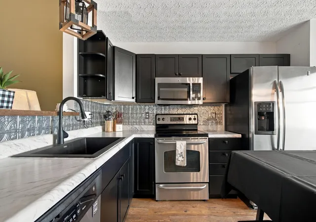 Listing Photo 4 - Condo for sale in building located at 5404 Delaware St, Orient, OH 27703