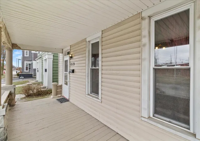 Photo 3 of Single family home for sale at 219 W Carrol St, Kenton, OH 43326 | MLS# 226038381 | Listing updated on 2026-10-25