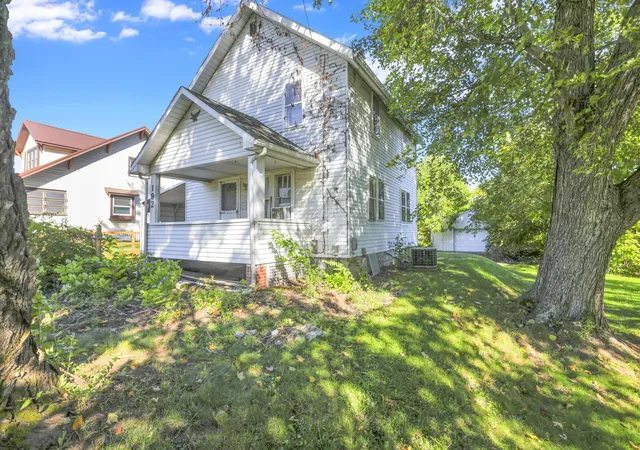 Photo 2 of Single family home for sale at 192 Heath Rd, Heath, OH 43056 | MLS# 226038836 | Listing updated on 2026-10-26