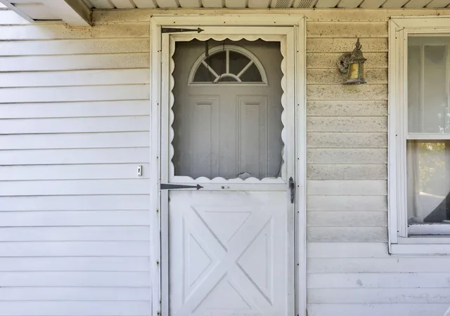 Photo 3 of Single family home for sale at 192 Heath Rd, Heath, OH 43056 | MLS# 226038836 | Listing updated on 2026-10-26