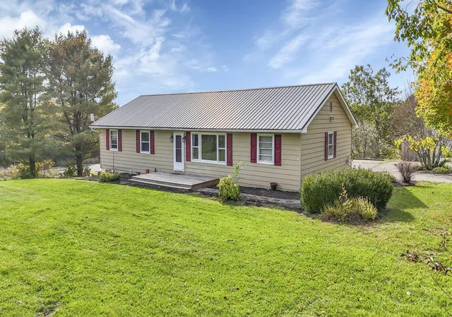 Photo 3 of Single family home for sale at 3835 Avalon Rd, Rushville, OH 43150 | MLS# 226039010 | Listing updated on 2026-10-26