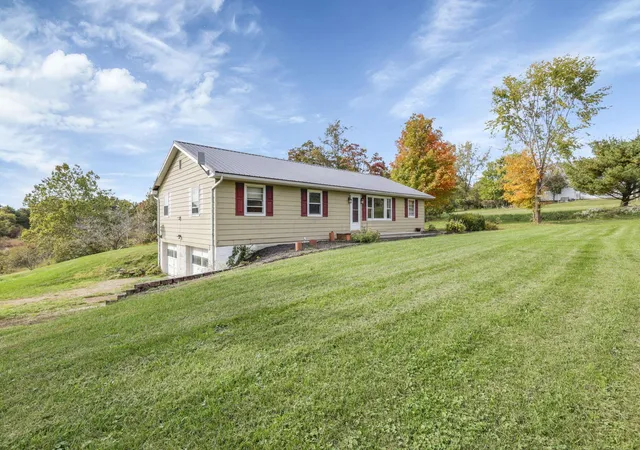 Photo 4 of Single family home for sale at 3835 Avalon Rd, Rushville, OH 43150 | MLS# 226039010 | Listing updated on 2026-10-26