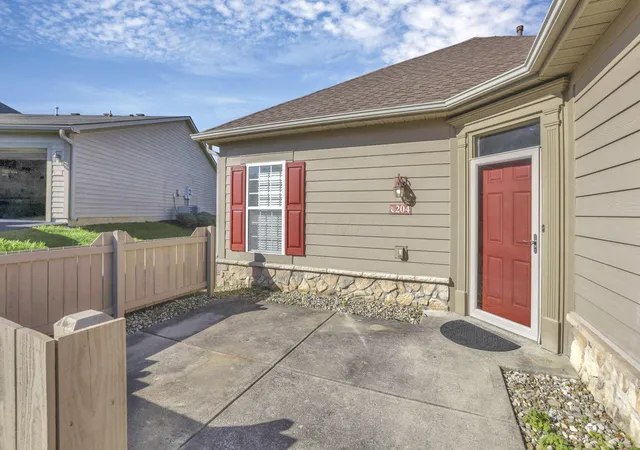 Listing Photo 5 - Condo for sale in building located at 204 Avalon Dr, Heath, OH 43056 - Unit #27