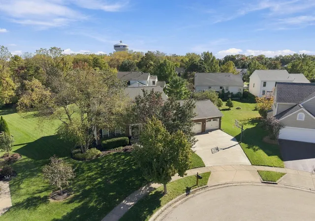 Photo 2 of Single family home for sale at 6574 Tully Ct, Dublin, OH 43016 | MLS# 226039660 | Listing updated on 2026-10-28