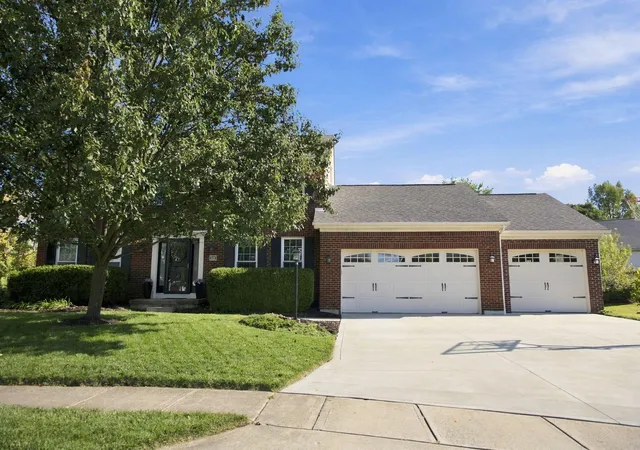 Photo 3 of Single family home for sale at 6574 Tully Ct, Dublin, OH 43016 | MLS# 226039660 | Listing updated on 2026-10-28