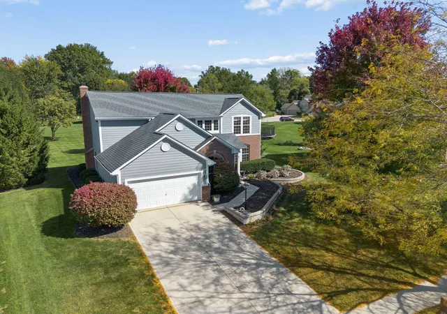 Photo 2 of Single family home for sale at 8240 Chateau Ln, Westerville, OH 43082 | MLS# 226038599 | Listing updated on 2026-10-27