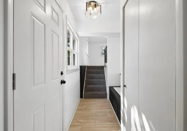 Photo 3 of Single family home for sale at 3402 Seabrook Ave, Columbus, OH 43227 | MLS# 226038509 | Listing updated on 2026-10-29