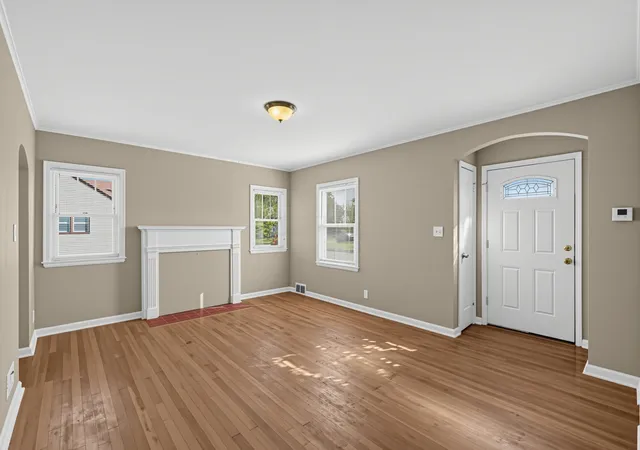 Photo 3 of Sale Pending at 1248 Republic Ave, Columbus, OH 43211 | MLS# 226039388 | Listing updated on 2026-10-26