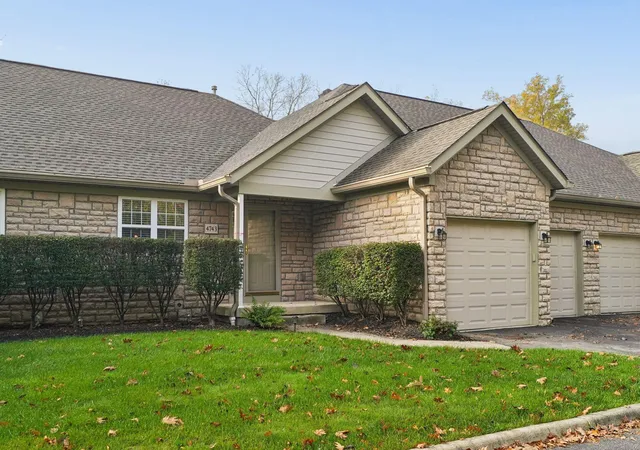 Photo 1 of Sale Pending at 4743 Two Crk Dr, Powell, OH 43065 | MLS# 226040377 | Listing updated on 2026-10-24