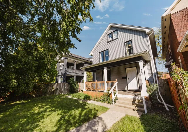 Photo 3 of Single family home for sale at 534 Berkeley Rd, Columbus, OH 43205 | MLS# 226038673 | Listing updated on 2026-10-29