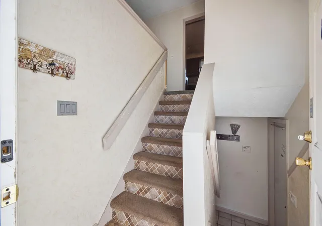 Photo 3 of Single family home for sale at 5252 Taylor Ln Ave, Hilliard, OH 43026 | MLS# 226039361 | Listing updated on 2026-10-25