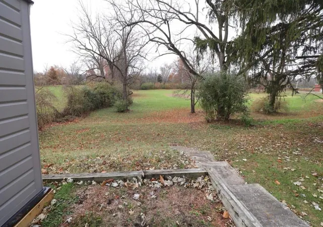 Photo 3 of Single family home for sale at 905 N North, Washington Court House, OH 43160 | MLS# 226038669 | Listing updated on 2026-10-24