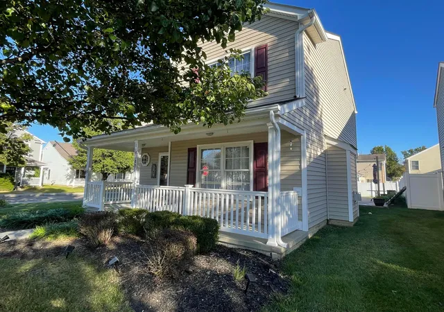 Listing Photo 1 - Condo for sale in building located at 9188 Musket Pl, Orient, OH 43146 - Unit #