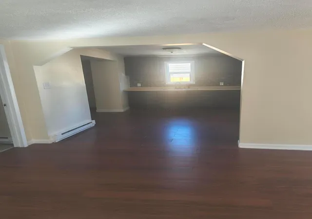 Photo 3 of Single family home for sale at 203 Erie St, Marion, OH 43302 | MLS# 226038723 | Listing updated on 2026-10-13