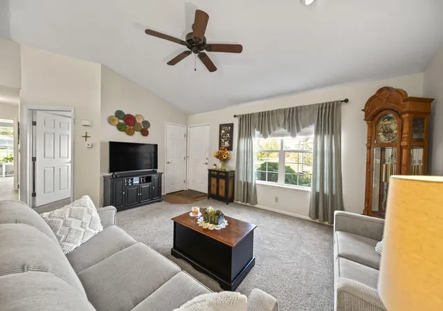 Photo 3 of Condo for sale at 1306 Old Pond Dr, Marion, OH 43302 | MLS# 226038712 | Listing updated on 2026-10-12