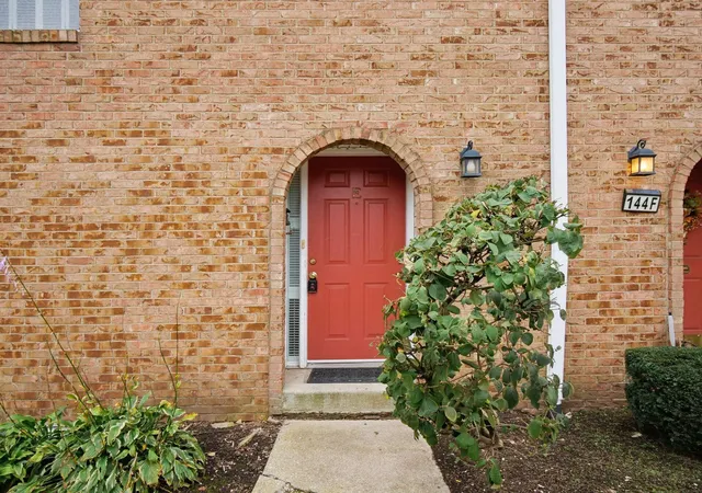 Photo 3 of Condo for sale at 144 W Ticonderoga Dr #E, Westerville, OH 43081 | MLS# 226039431 | Listing updated on 2026-10-27