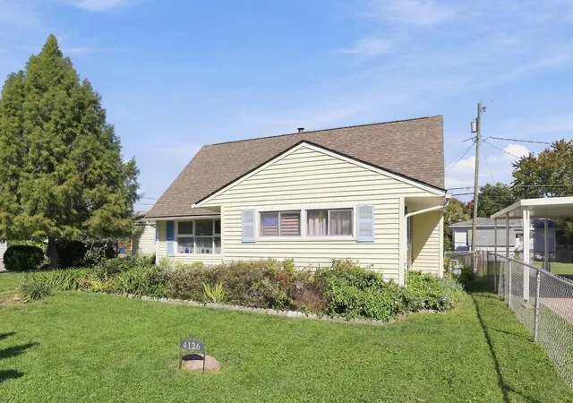 Photo 4 of Single family home for sale at 4126 Rickenbacker Ave, Columbus, OH 43213 | MLS# 226038717 | Listing updated on 2026-10-26