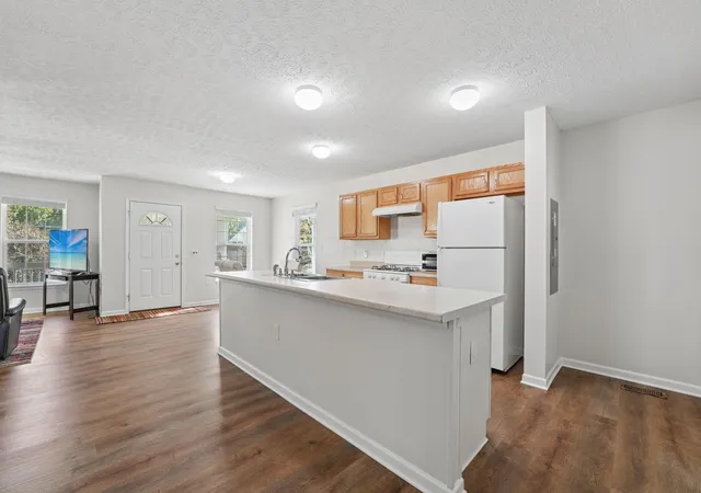 Photo 4 of Single family home for sale at 1259 N 5th Street, Columbus, OH 43201 | MLS# 226039927 | Listing updated on 2026-10-27