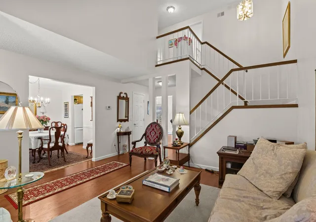 Photo 3 of Condo for sale at 537 Woodingham Pl #2B, Columbus, OH 43213 | MLS# 226038785 | Listing updated on 2026-10-27